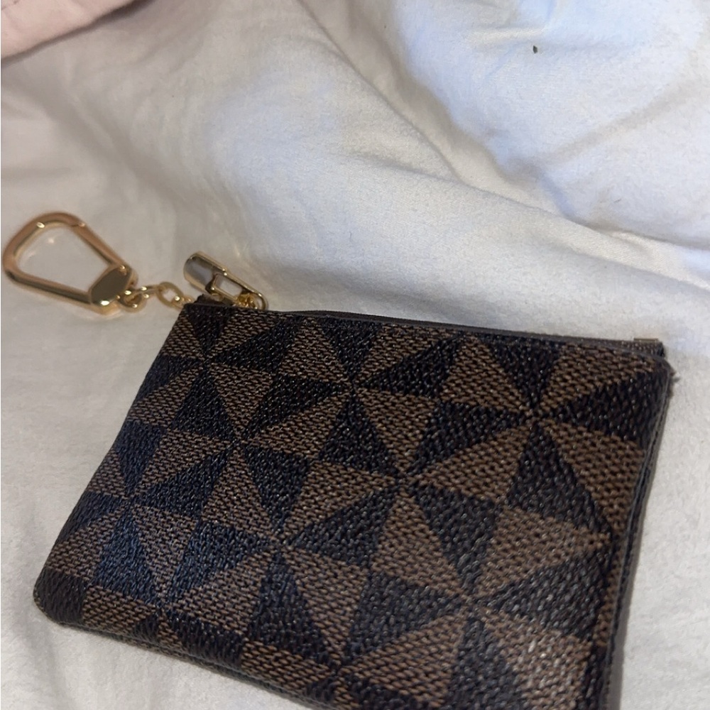 Geometric Pattern Brown Zip Pouch Wallet - image 4